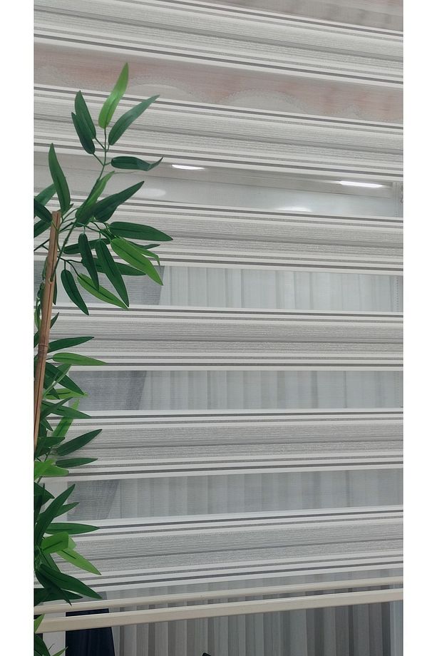 GRİ JAKARLI PLİSELİ FAVORİ Zebra Perde - 2