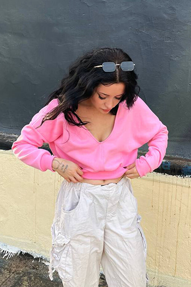 Kadın Kapüşonlu V Yaka Basic Crop Örme Sweatshirt - 4