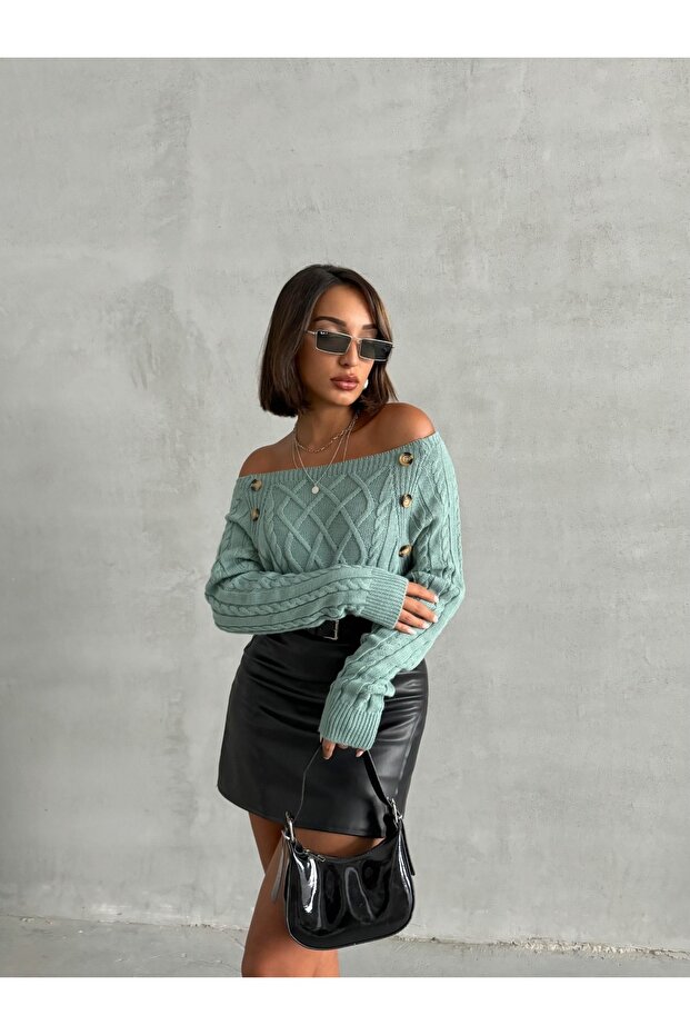 Boat Neck Diamond Patterned Buttoned Sweater - 2