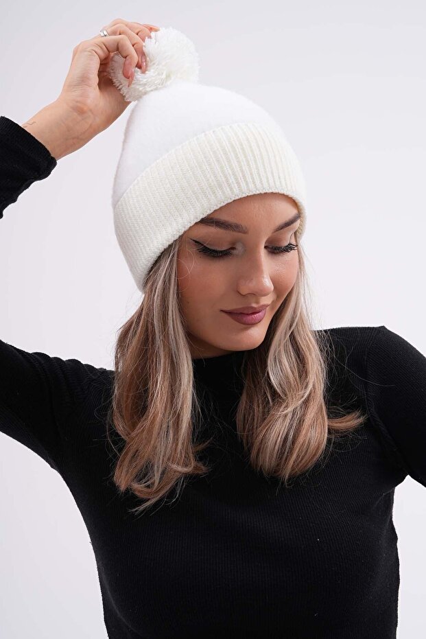 Peluş Ponponlu Bere - 6