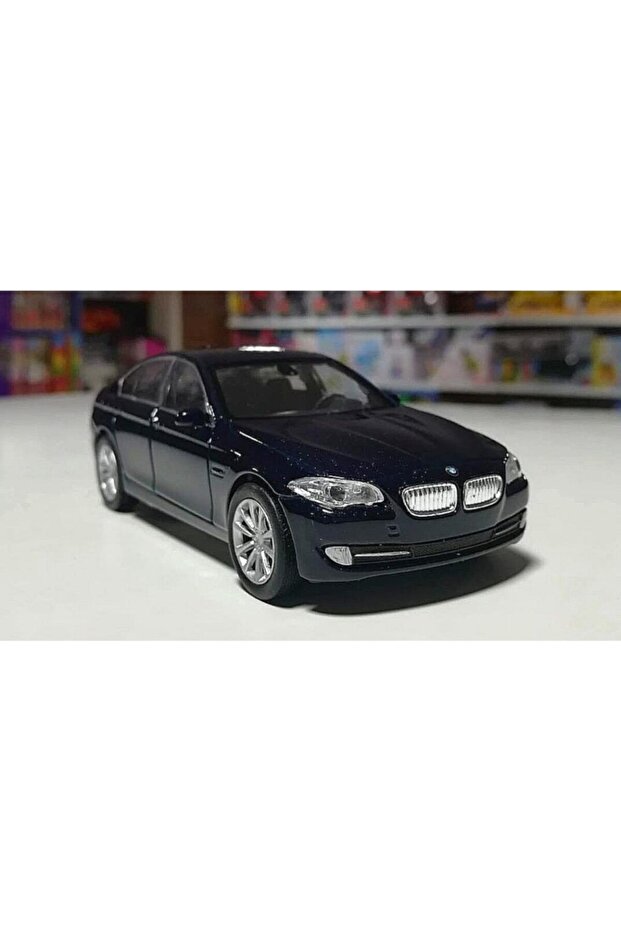 سيارة موديل Bmw M5 بمقياس 1/36 مصنوعة من المعدن