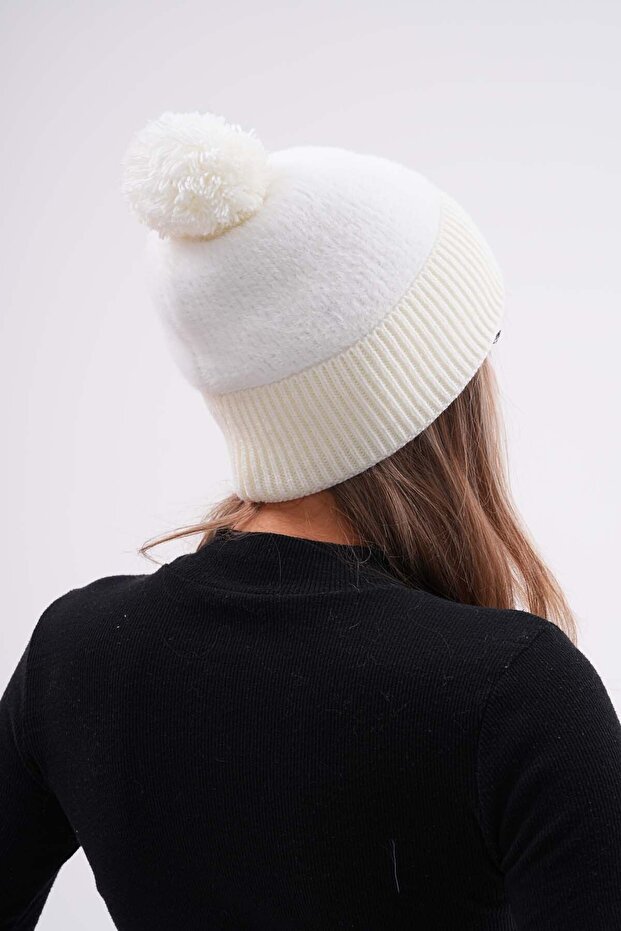 Peluş Ponponlu Bere - 7