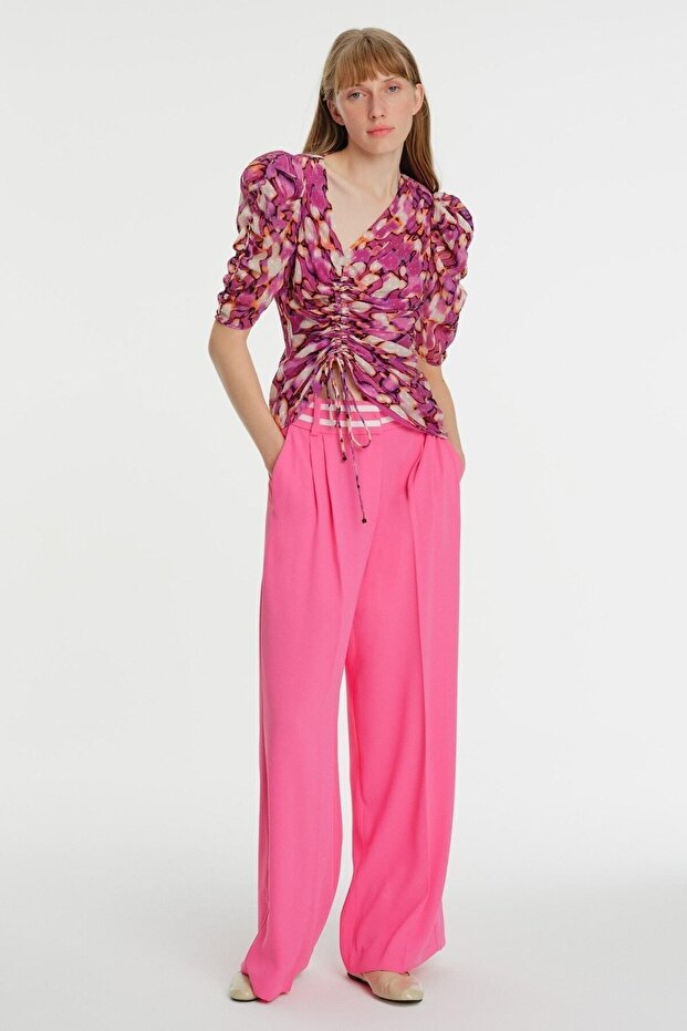 Short Sleeve Patterned Blouse - 3