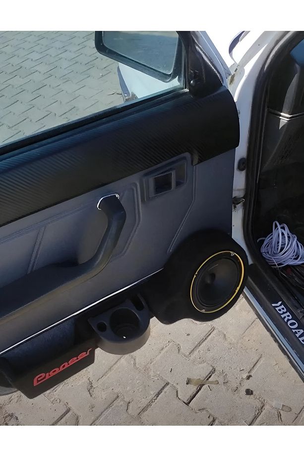 Renault 9 Broadway, Spring İçin Ön Kapı Pandizot ve Ceplik Takımı Bardaklı (16CM MİDRANGE IÇİN) - 2