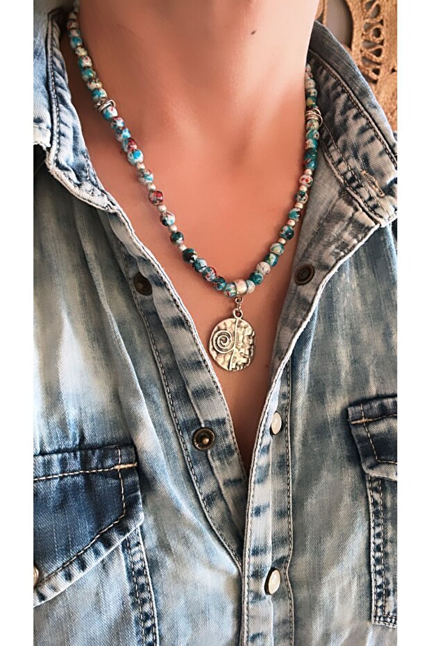Glass bead design Balance Necklace