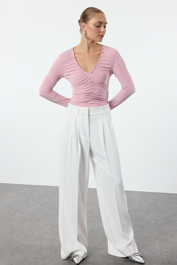 Pudra Büzgü/Drape Detaylı V Yaka Vücuda Oturan Esnek Örme Bluz TWOAW25BZ00110 - 2