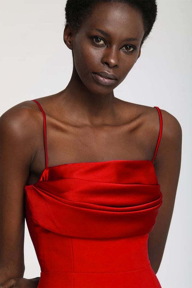 Julia KIRMIZI ELBİSE - 2