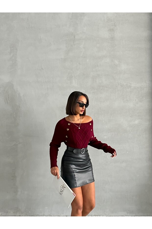 Boat Neck Diamond Patterned Buttoned Sweater - 6