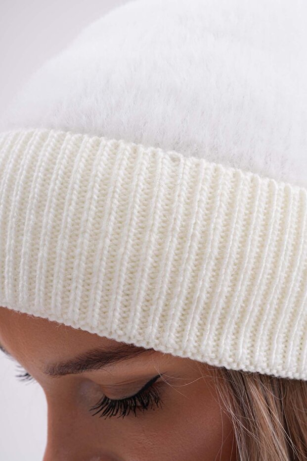 Peluş Ponponlu Bere - 8