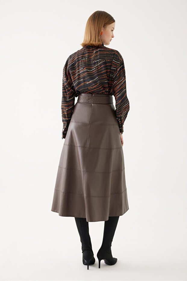 Boyun Detaylı Bluz - 6