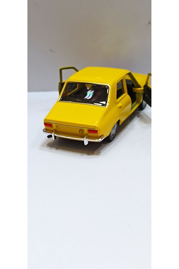 RENAULT 12 TOROS - 2