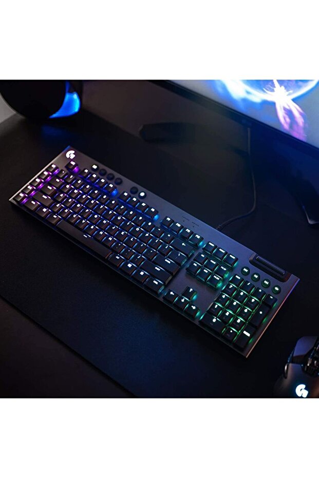 G815 RGB Tactile Switch Keyboard - 7