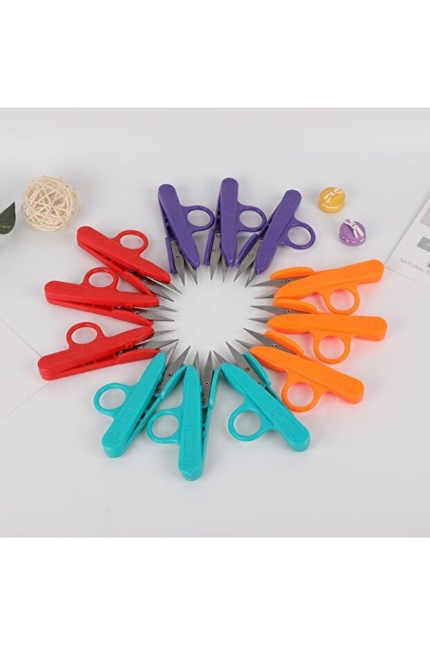 Thread Cleaning Scissors - 1