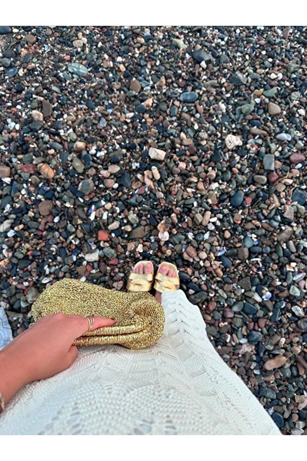 Burslu El Çantası - 3