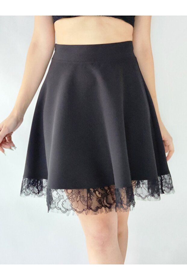 BLACK BELL SKIRT WITH LACE DETAIL