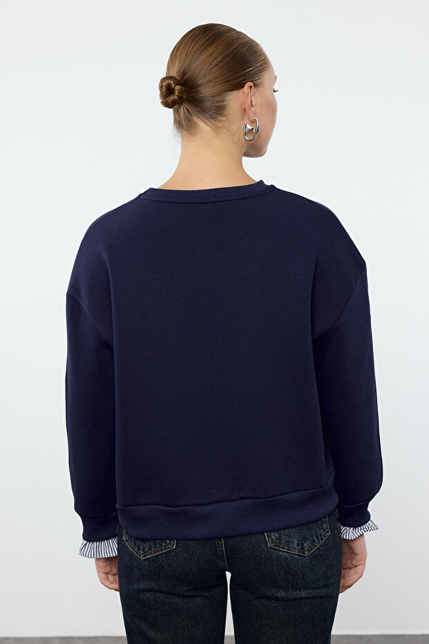 Lacivert Dokuma Detaylı Relaxed/Rahat Kalıp Kalın İçi Polarlı Örme Sweatshirt TWOAW25SW00079 - 5