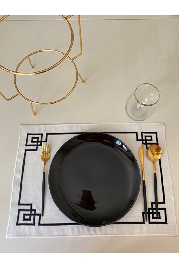 Set of 6 Placemats Geometric Embroidered Black