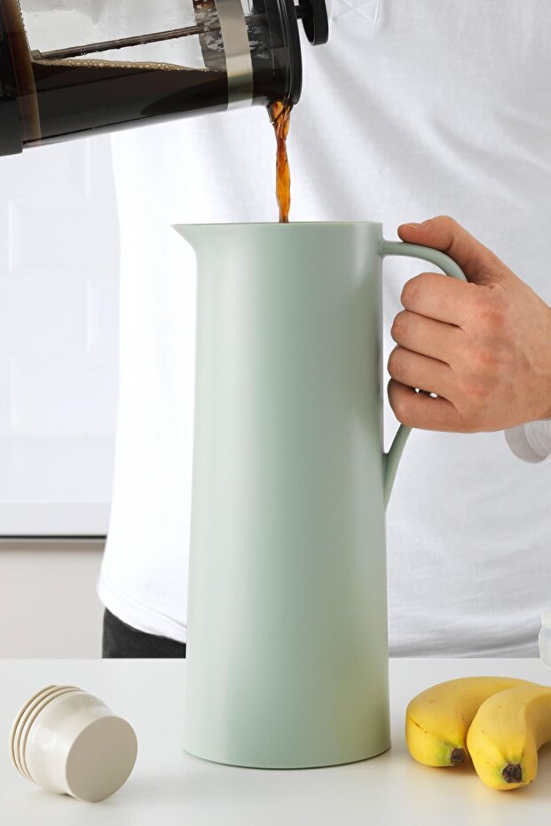 Behövd Thermos Light Green-beige 1 Lt