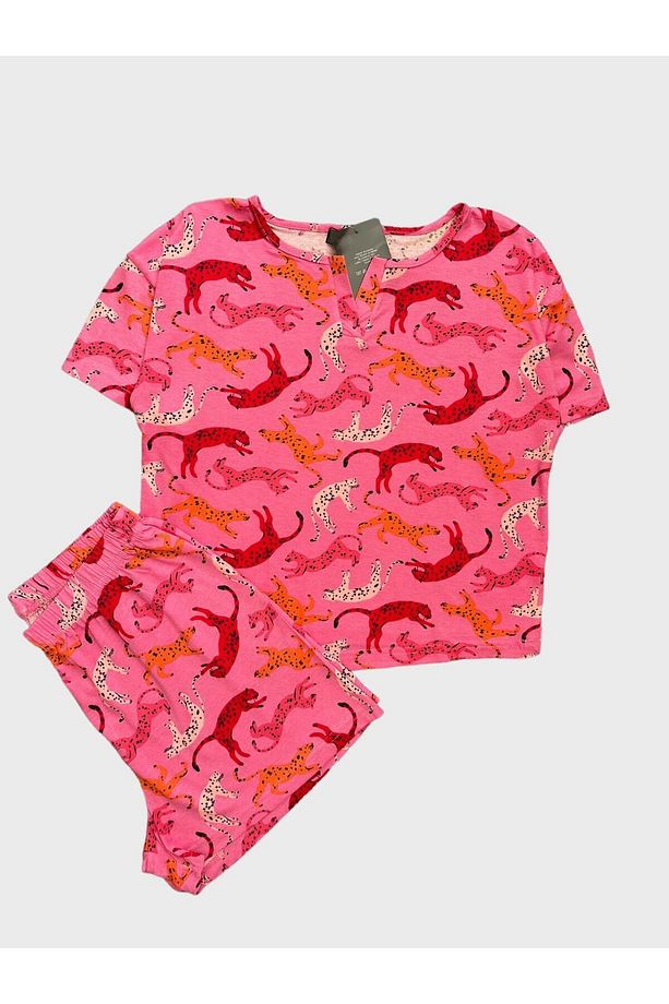 Kadın Krep Kumaş Kaplan Desenli Pembe Kısa Kollu Şortlu Yazlık Pijama Takımı - 2