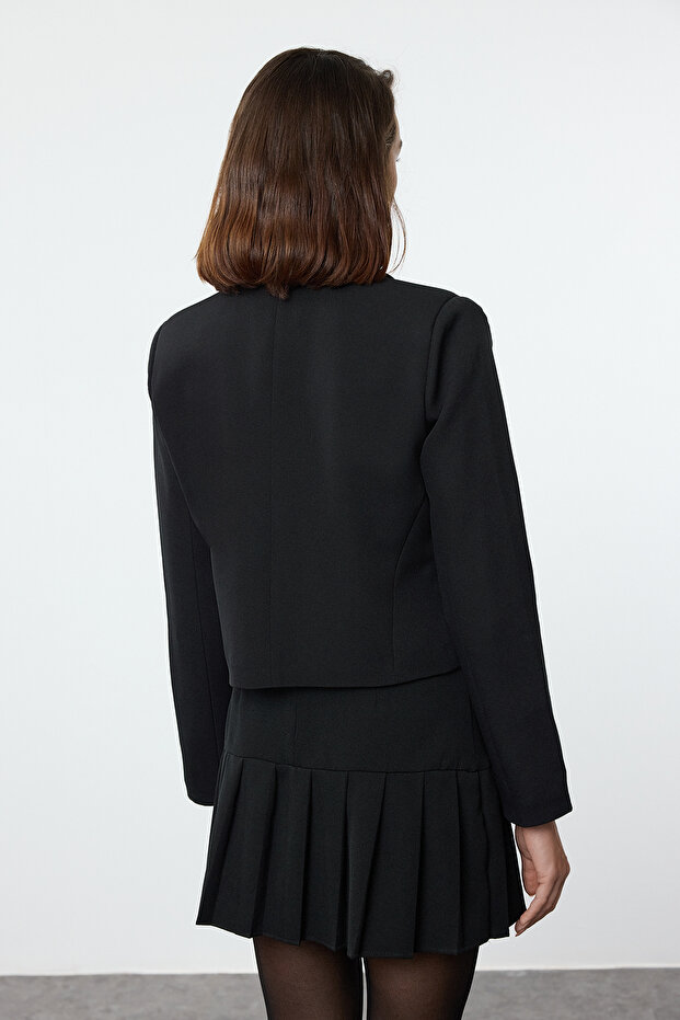 Siyah Fiyonk/Kurdele Detaylı Gömlek Yakalı Crop Dokuma Blazer Ceket TWOAW25BC00018 - 5
