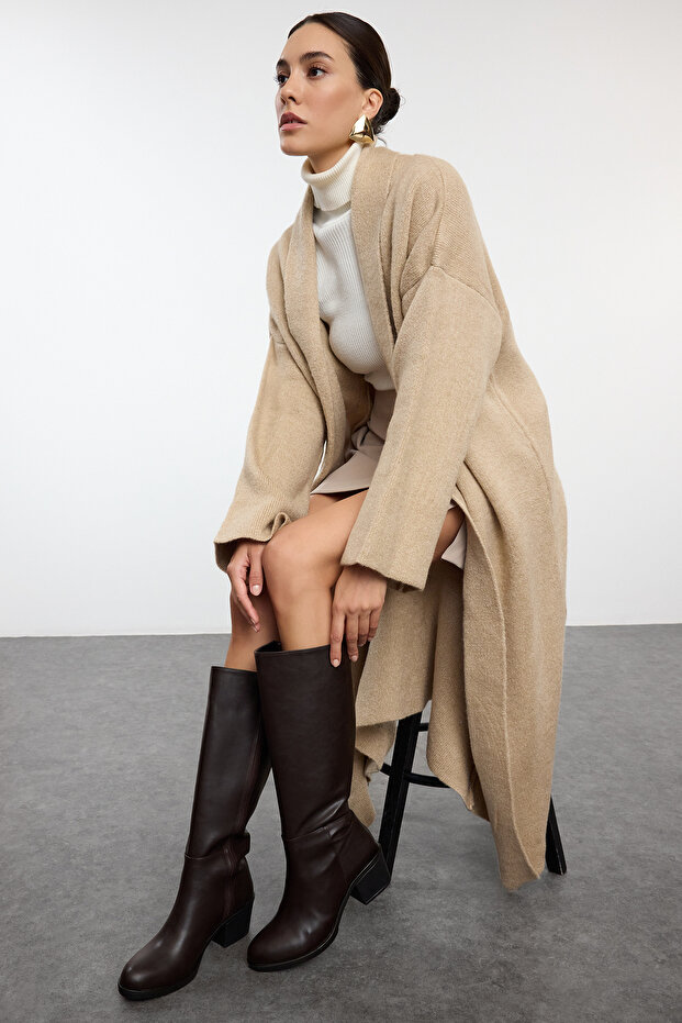 Ciemnobrązowe, zapinane na zamek, okrągłe, damskie buty na obcasie blokowym TAKAW25CZ00004 - 2