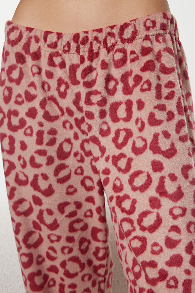 Kırmızı Leopar Desenli Polar Kışlık Örme Pijama Takımı THMAW25PT00123 - 4
