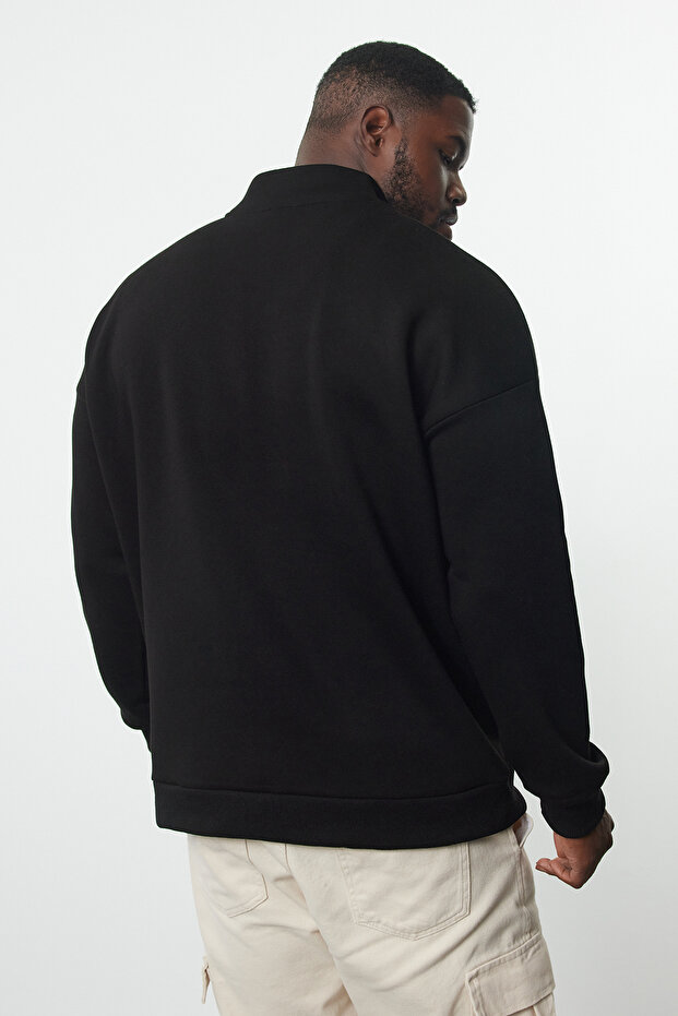 Büyük Beden Siyah Oversize/Geniş Kesim Fermuarlı Sweatshirt TMNAW25AO00028 - 5