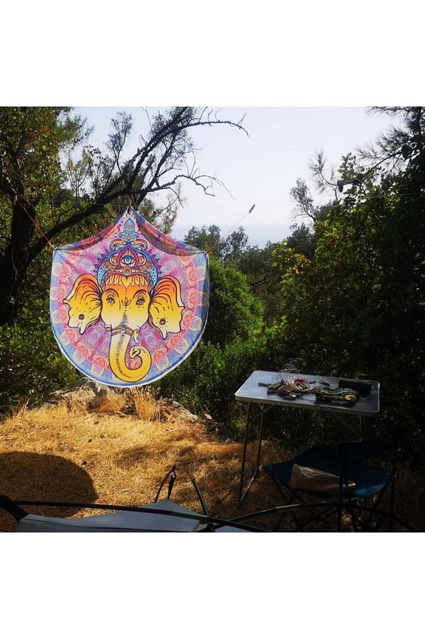 Ganesha Yuvarlak Duvar Örtüsü Tapestry 150x150 - 4