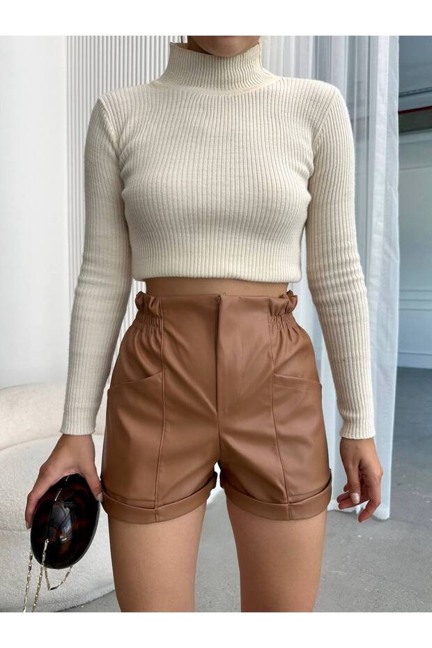 Women's Shorts - Elastic Waist - Double Pockets - Double Legs - Faux Leather Mini Shorts