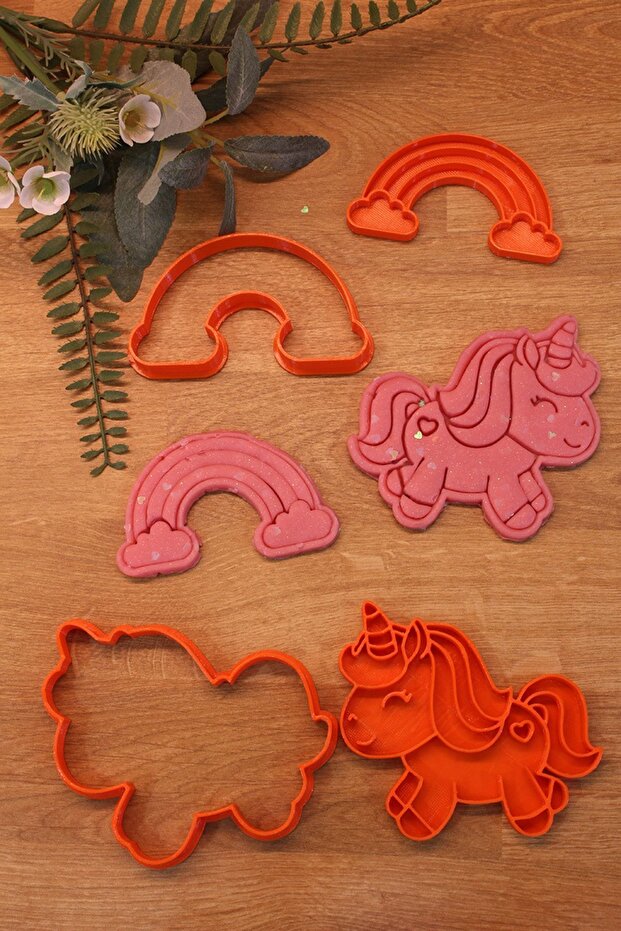 Unicorn Unicorn Shooting Star Rainbow Set of 8 Cookie Mold and Dough Shaper - 3
