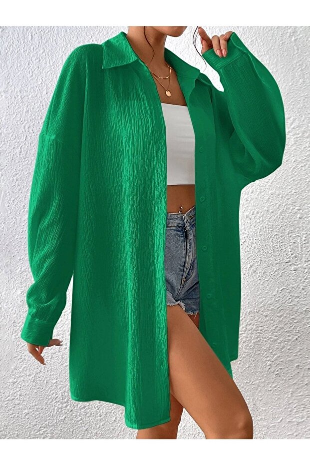 Cămașă lungă oversize verde de damă - 1