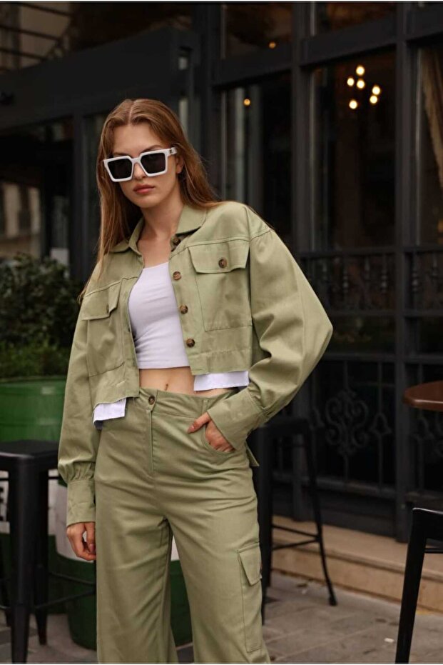 PANTOLONLU TAKIM - 1