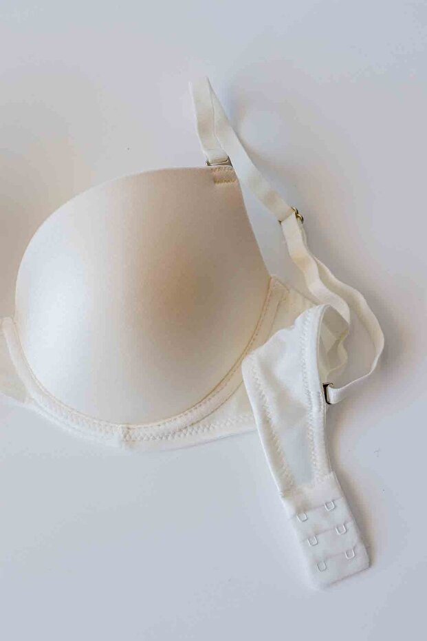 Basic Women's Bra - Thin Sponge - 3