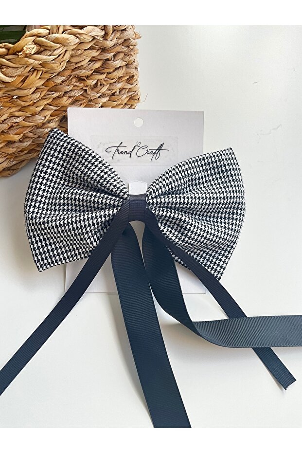 Black and White - Big Bow Automatic Buckle