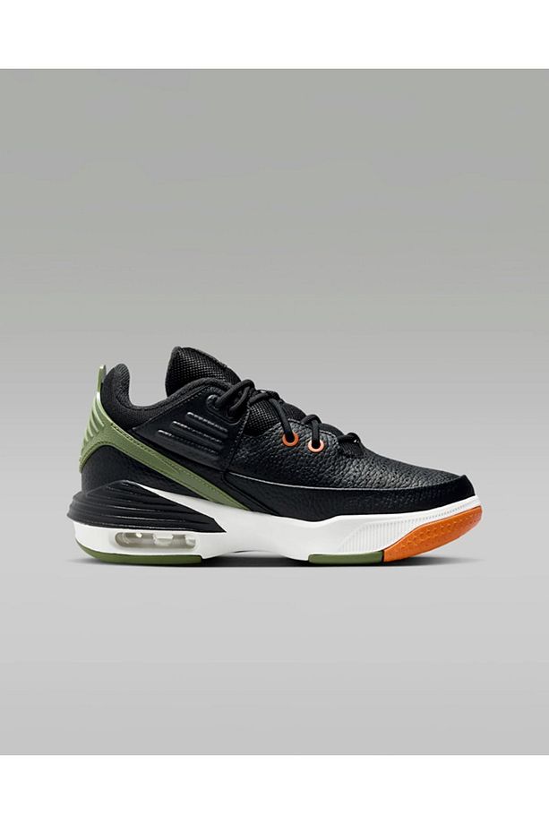 Jordan Max Aura 5 - 3