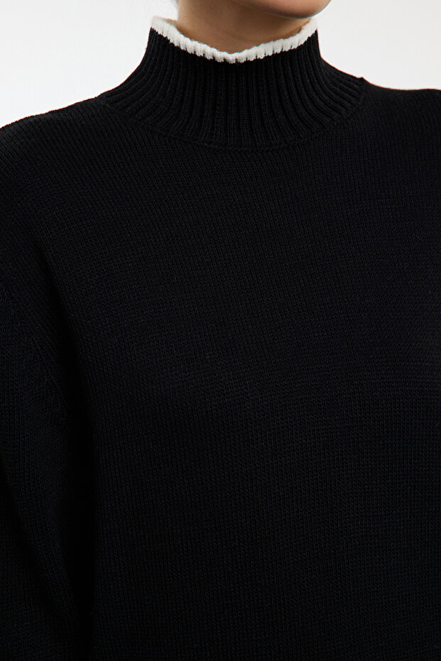 Schwarzer, weit geschnittener Basic-Strickpullover mit Farbblock-Design TWOAW25KZ00187 - 4