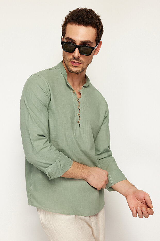 Açık Haki Slim Fit Yarım Patlı Hakim Yaka %100 Pamuklu Keten Görünümlü Gömlek TMNSS20GO0097 - 5