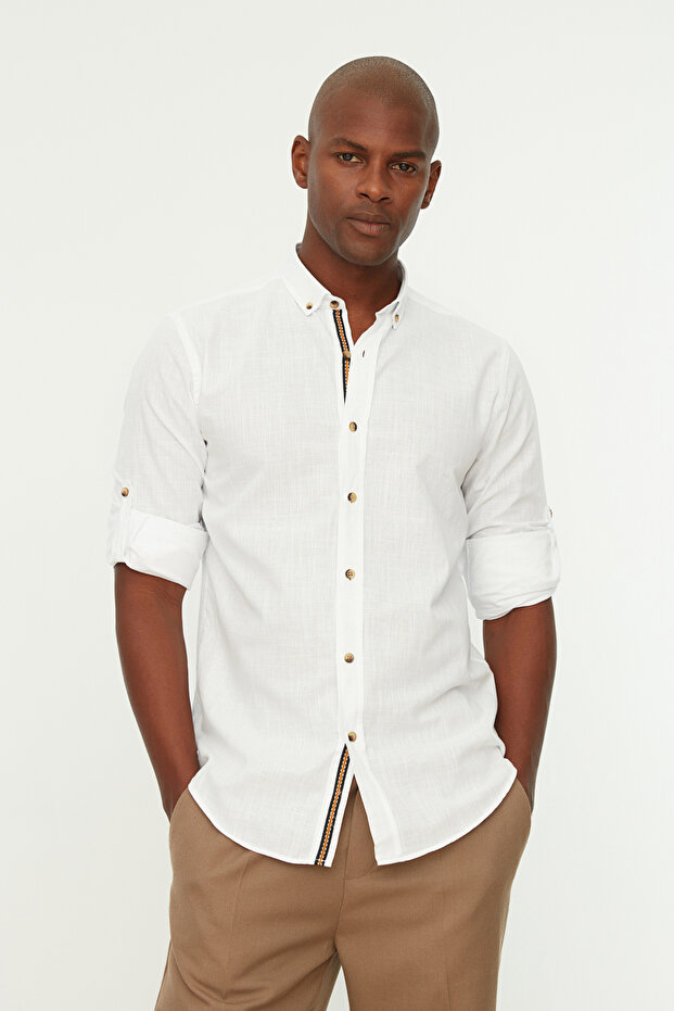 Beyaz Düğmeli Yaka Apoletli Slim Fit Uzun Kollu %100 Pamuklu Keten Görünümlü Gömlek TMNSS20GO0189 - 9