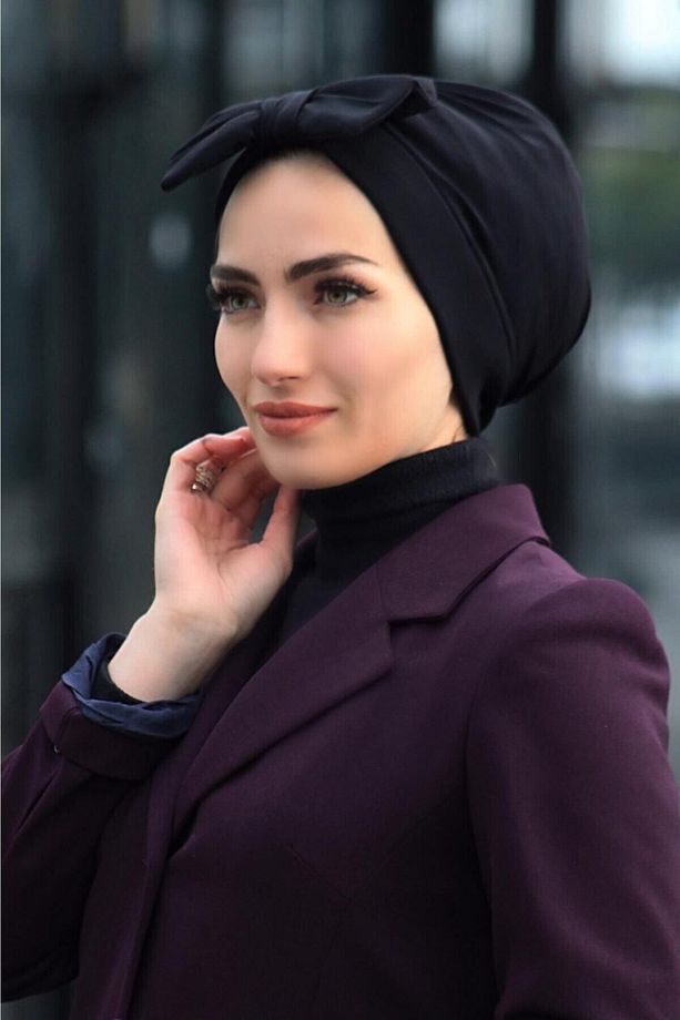 Fiyonklu Çift Yönlü Bone Siyah - 2