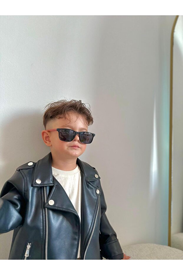 Polarized and Uv-Protected Children's Sunglasses for Ages 5-11