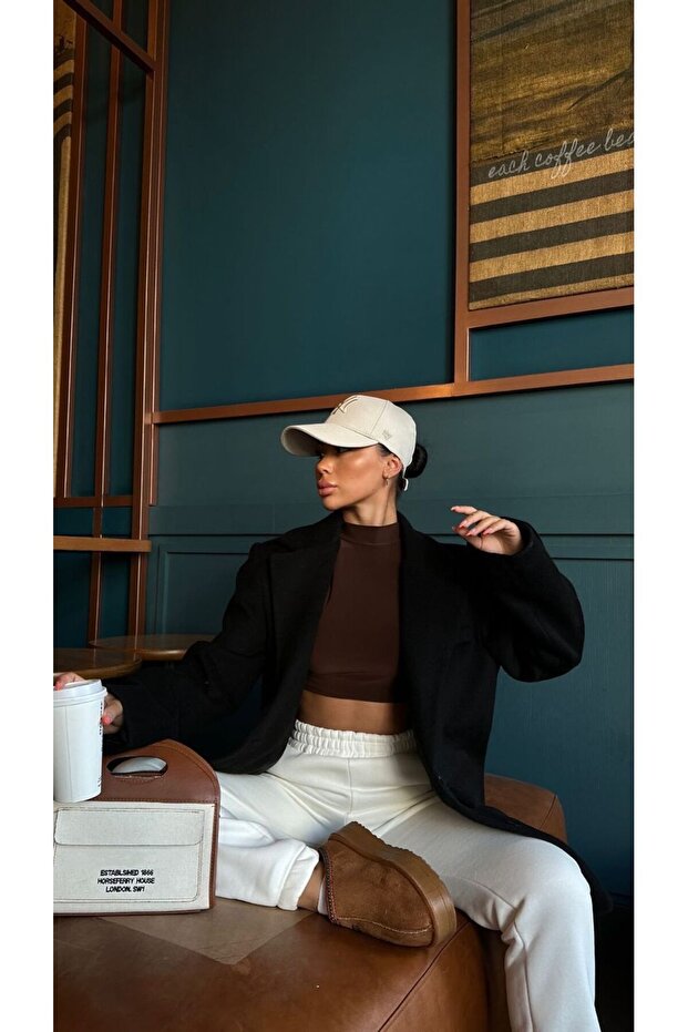 نسيج ناعم - سترة بليزر كبيرة الحجم مبطنة بزر واحد - 2