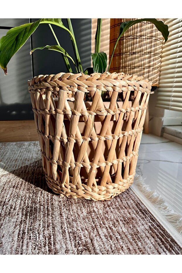 Natural Bamboo Hand-Woven Decorative Basket Flower Pot