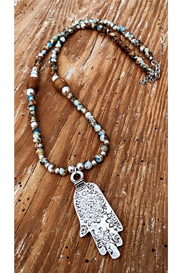 Design Abundance Hand Necklace