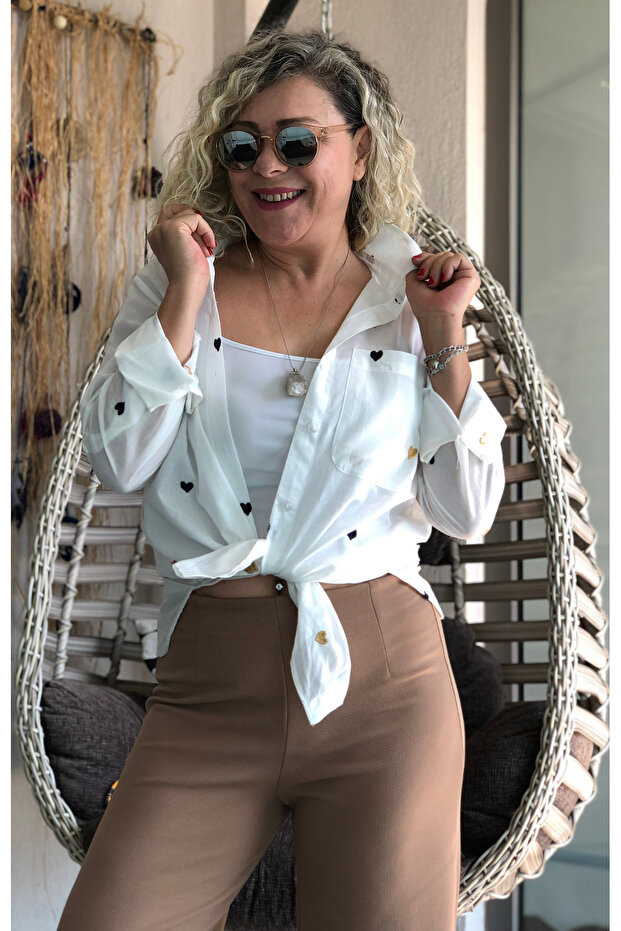 Kalp Nakışlı Gömlek - 6