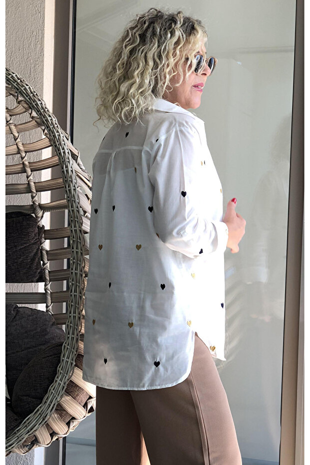 Kalp Nakışlı Gömlek - 3