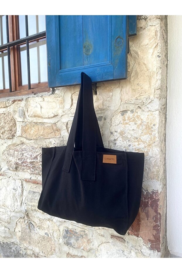Black Gusseted Cloth Shoulder Bag - Large Size