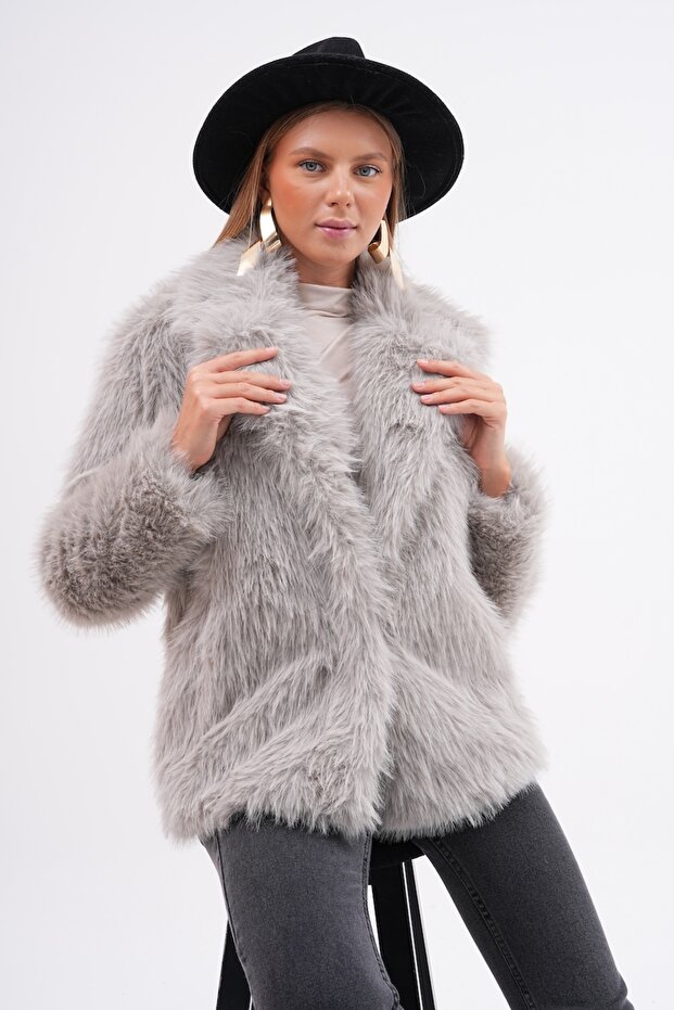 سترة بياقة فروي - 1