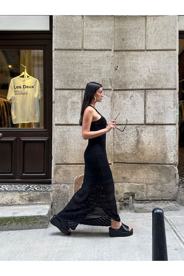 Halter Yaka Ajurlu Çift Yırtmaçlı Uzun Elbise - 6