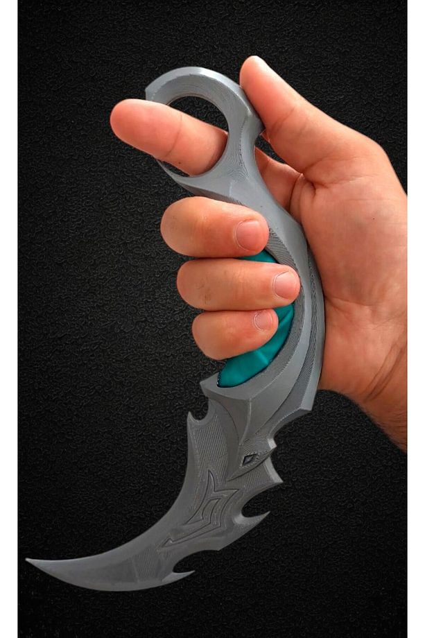 Valorant Yağmacı Karambit Maketi Zümrüt Yeşil New Valorant  Karambit Plastik Bıçak Figürü (21 CM) - 2