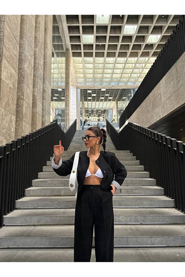Women's Linen Suit Jacket and Palazzo Pants